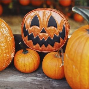 love pain and stitches pumpkin bag